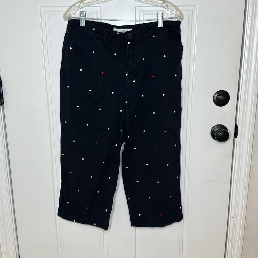 Croft and barrow size 12 stretch wide, leg capris